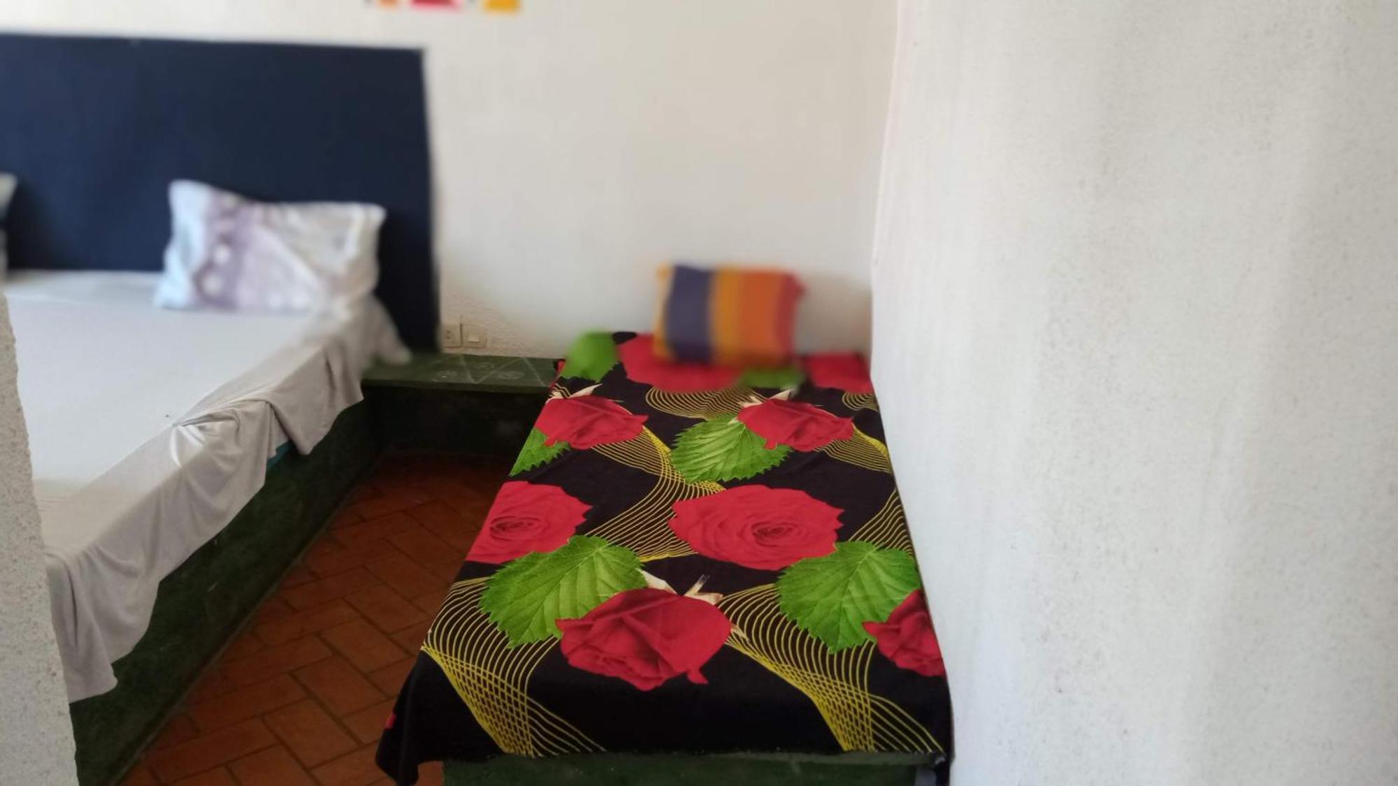 Chez Paolo Hotel Toubab Dialaw Buitenkant foto